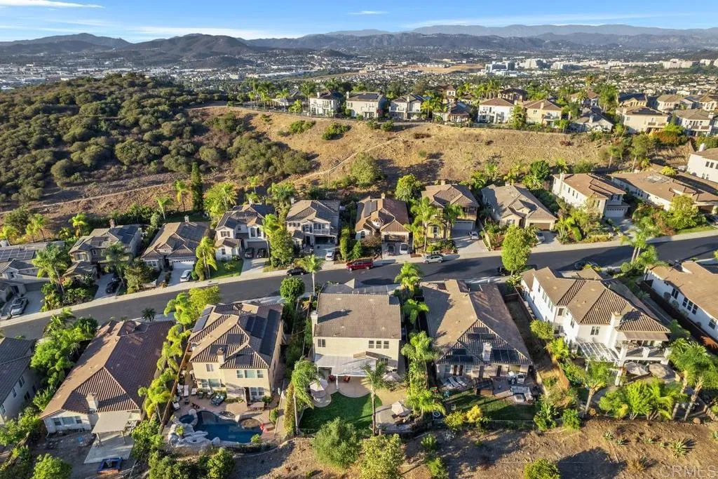 https://cdn.realtyfeed.com/cdn/127/306529220/8601e98e7628ce88b6a72fc9df4e1fe4.webp