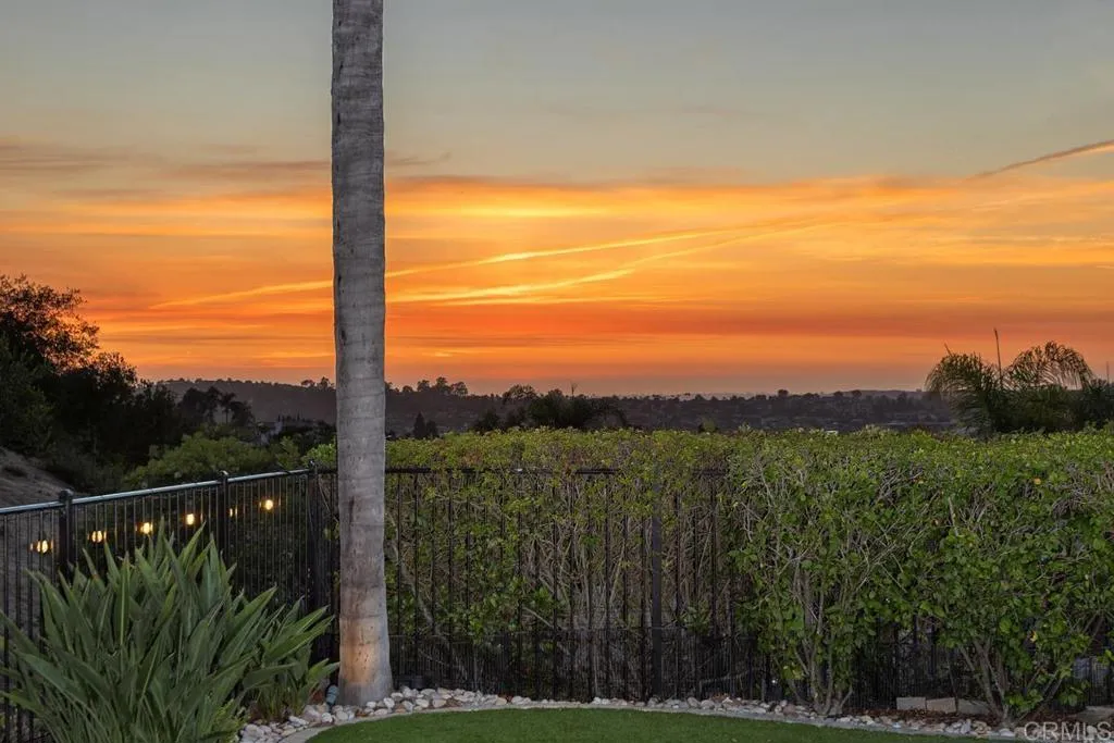 https://cdn.realtyfeed.com/cdn/127/306529220/b3fa4b404a54cd281cc7a7eca5de3a4e.webp