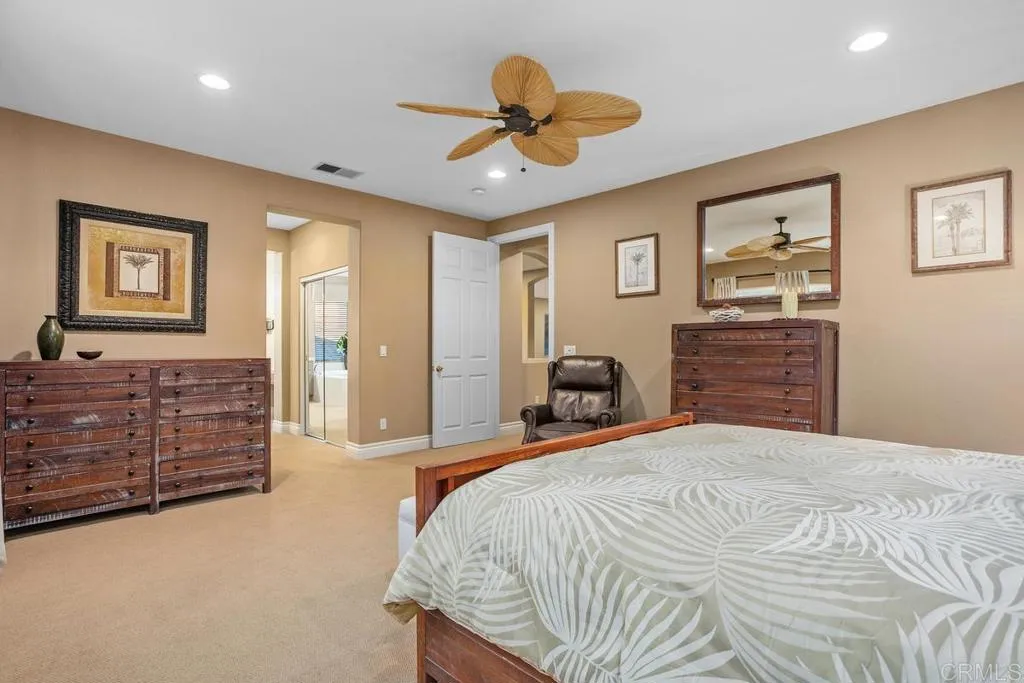 https://cdn.realtyfeed.com/cdn/127/306529220/f62a37841d22b557cbf1ef8ef8b8f4a4.webp