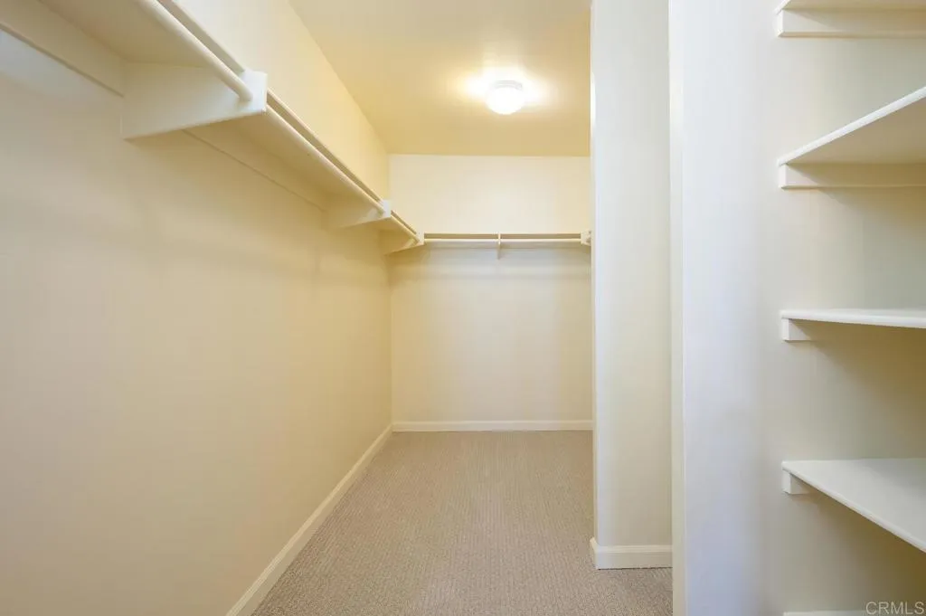 https://cdn.realtyfeed.com/cdn/127/306529250/6d49d97c5733bf589309cfc611d278e7.webp