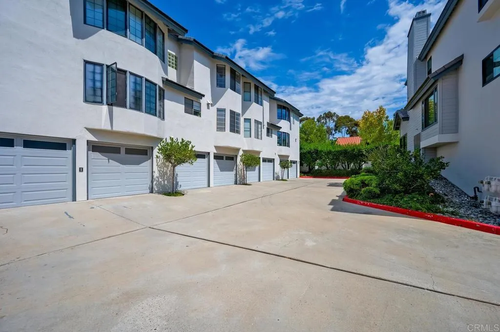 https://cdn.realtyfeed.com/cdn/127/306529250/e1d2c7d98b2697c41294660341fd81a9.webp