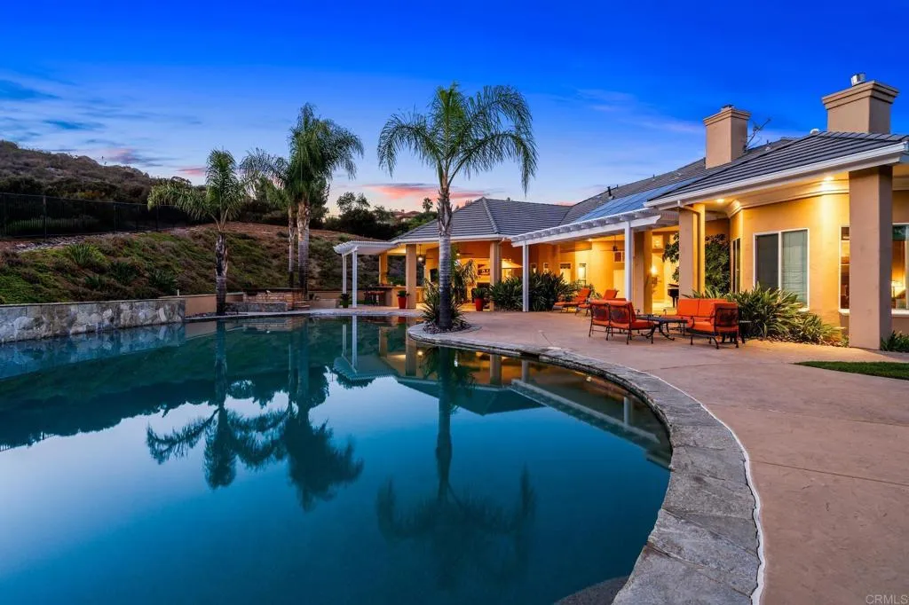 https://cdn.realtyfeed.com/cdn/127/306529262/f7a6809fb35fb357e0ab8152ee96c8e2.webp