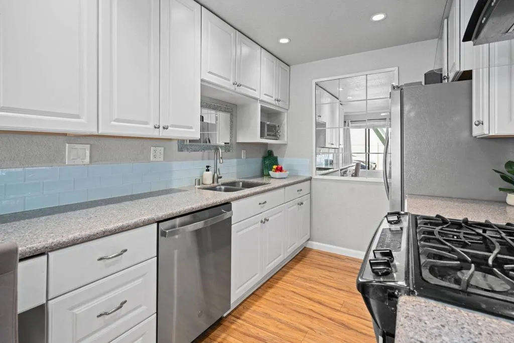 https://cdn.realtyfeed.com/cdn/127/306529300/00daeeead546de96b2b90a50feb2e3e7.webp
