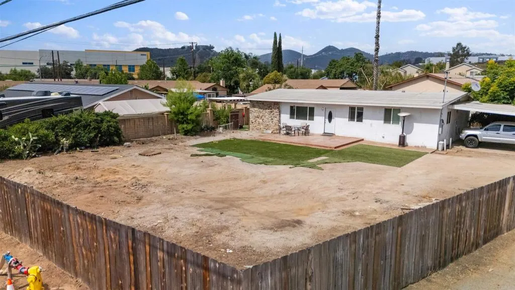 https://cdn.realtyfeed.com/cdn/127/306529310/9c50973d865d5d7bd1301cbe2083832b.webp