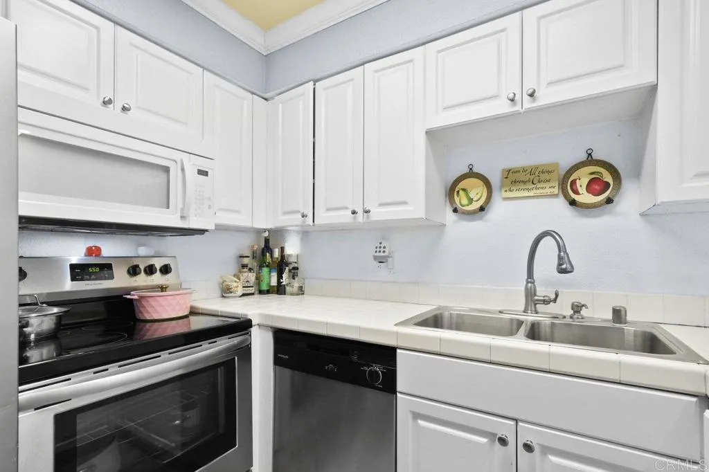 Photo #9: PTP2506532 Listing: Photo #9