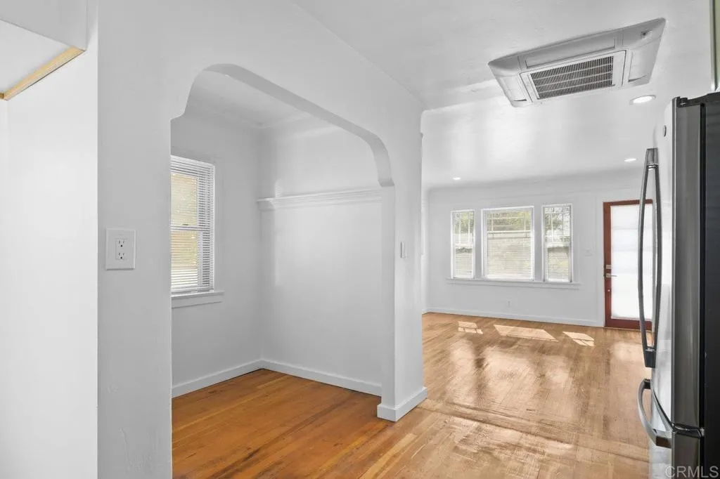 https://cdn.realtyfeed.com/cdn/127/306529358/9277d7cb0792214c20a0cd07e8b8c353.webp
