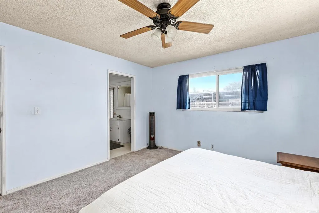 https://cdn.realtyfeed.com/cdn/127/306529371/833d1ae1bddf3be1d22f988a598e3969.webp