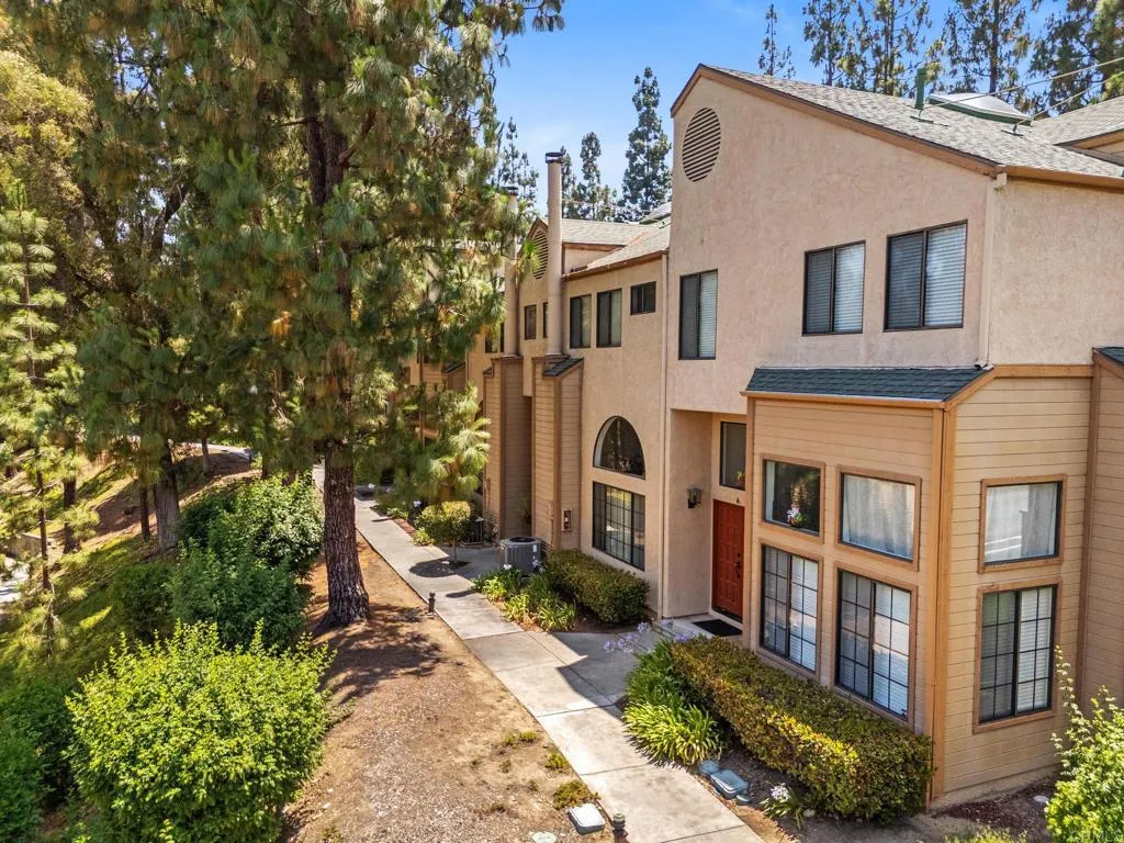 https://cdn.realtyfeed.com/cdn/127/306529428/3da86a8fcfd486e52afe4c6c317af226.webp