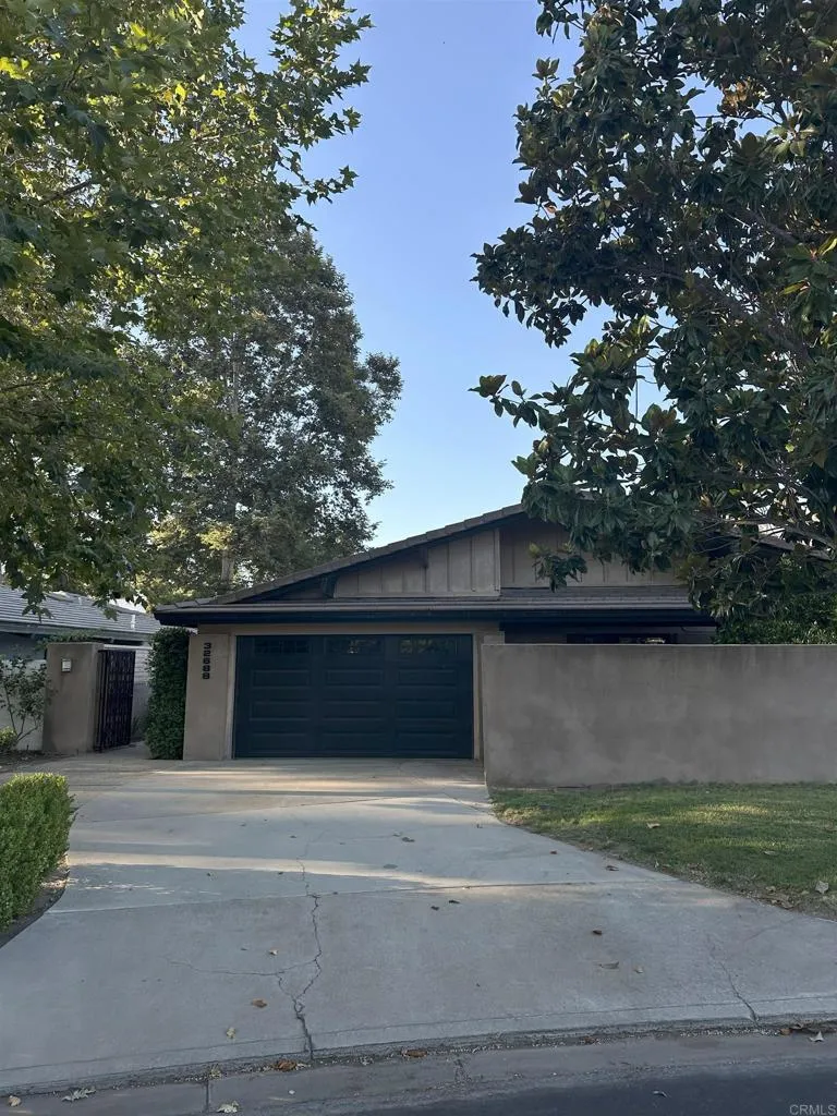 https://cdn.realtyfeed.com/cdn/127/306529439/7bdc1c3f9758ce3da2ae7fc5f6b0a48b.webp