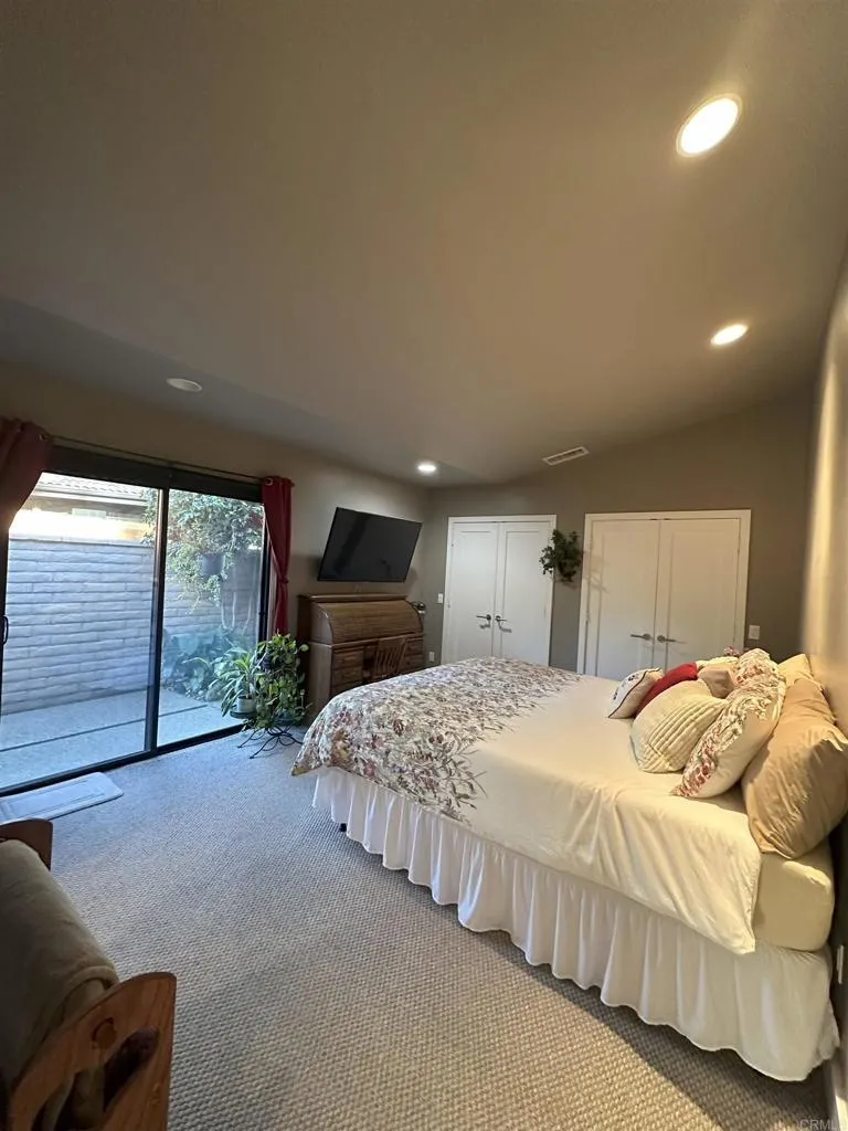 https://cdn.realtyfeed.com/cdn/127/306529439/f6d76a7c74ceefb09a9cbfe707356aee.webp