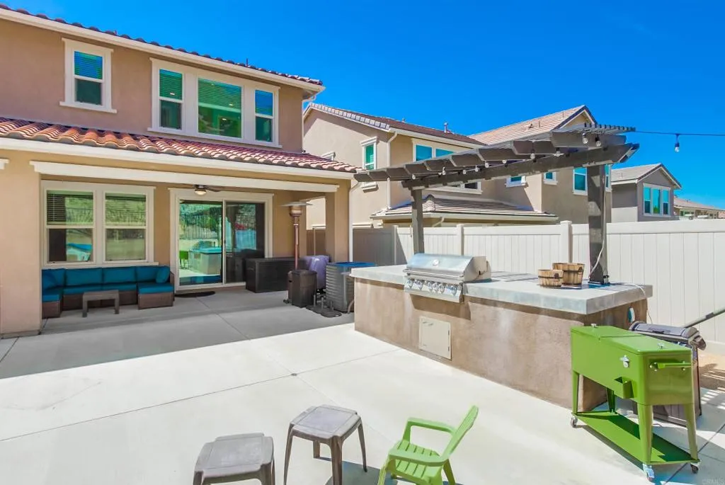https://cdn.realtyfeed.com/cdn/127/306529442/37038928c7a818b5b9d670c5b1e08224.webp