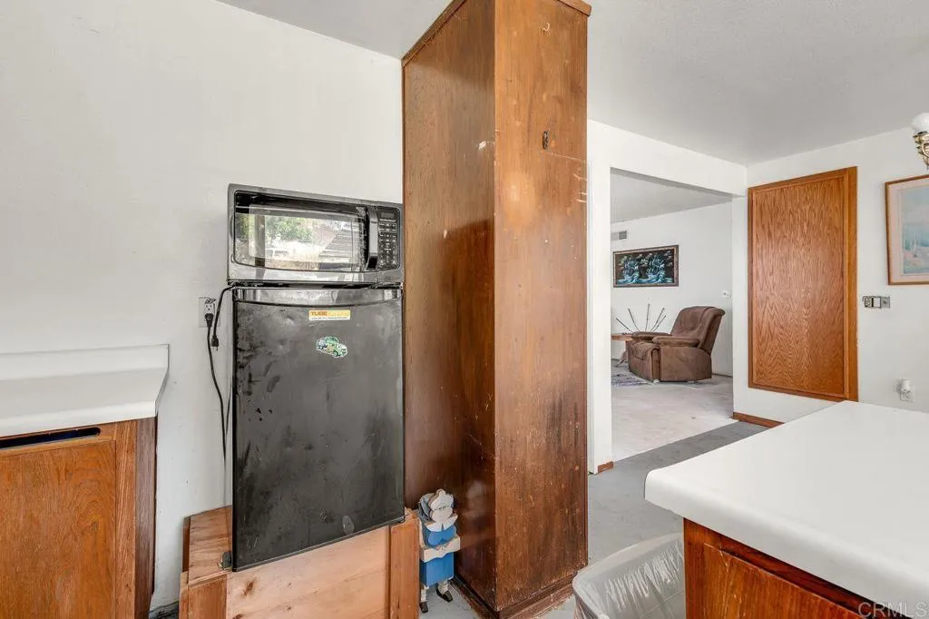 https://cdn.realtyfeed.com/cdn/127/306529452/04441ffa0b752d45d78fc191292046c6.webp