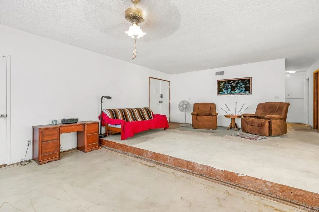 https://cdn.realtyfeed.com/cdn/127/306529452/65bebc9dc559cfad68c2029506502428.webp