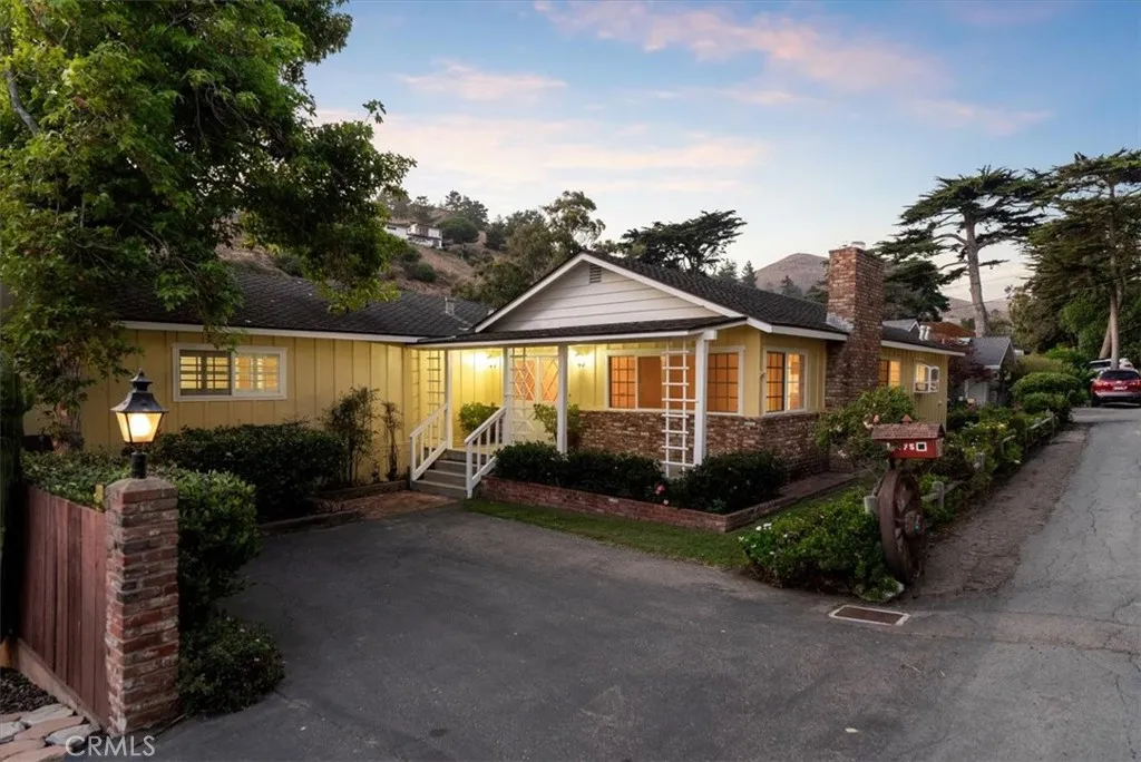 475 Hacienda Drive, Cayucos, CA 93430