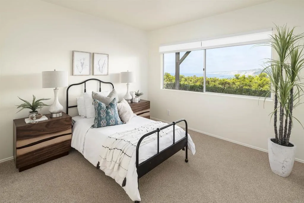 https://cdn.realtyfeed.com/cdn/127/306529501/9abd09ef1ca8202ce5a325c6a1afd718.webp