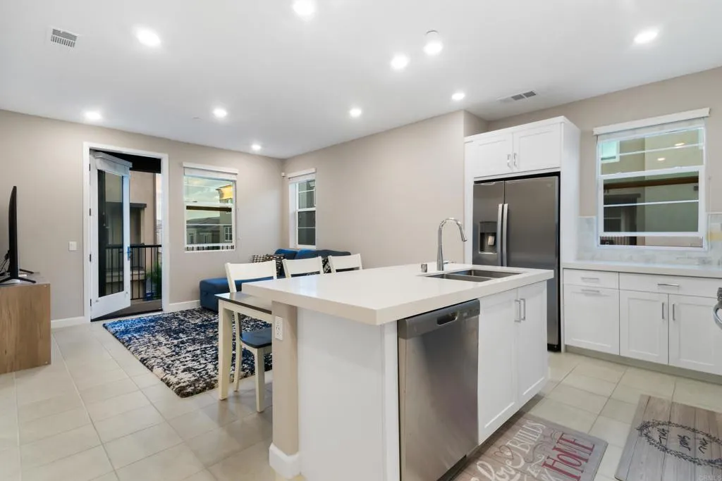 Photo #4: NDP2508391 Listing 
