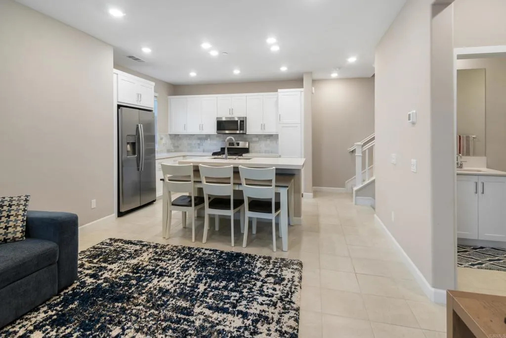 Photo #6: NDP2508391 Listing 