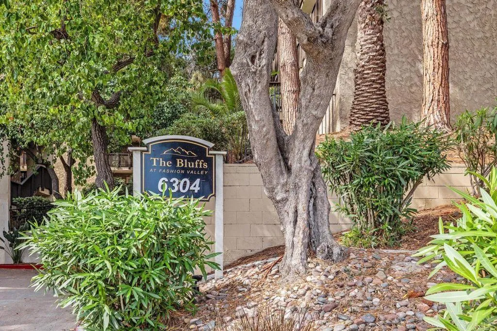 https://cdn.realtyfeed.com/cdn/127/306529513/5090a393b5308da3d2d19ad2032d584d.webp