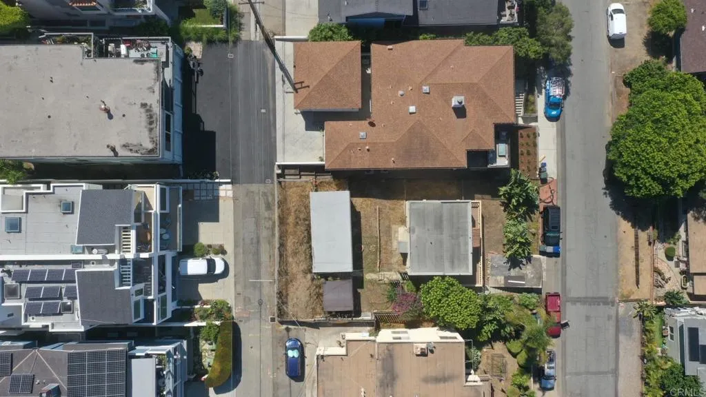 https://cdn.realtyfeed.com/cdn/127/306529516/0497091041547501e5dadfb499654bd9.webp