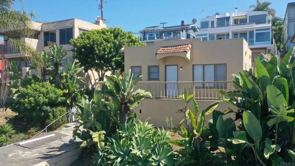 https://cdn.realtyfeed.com/cdn/127/306529516/32f7a0c89a3ff68d506f3983215dae68.webp