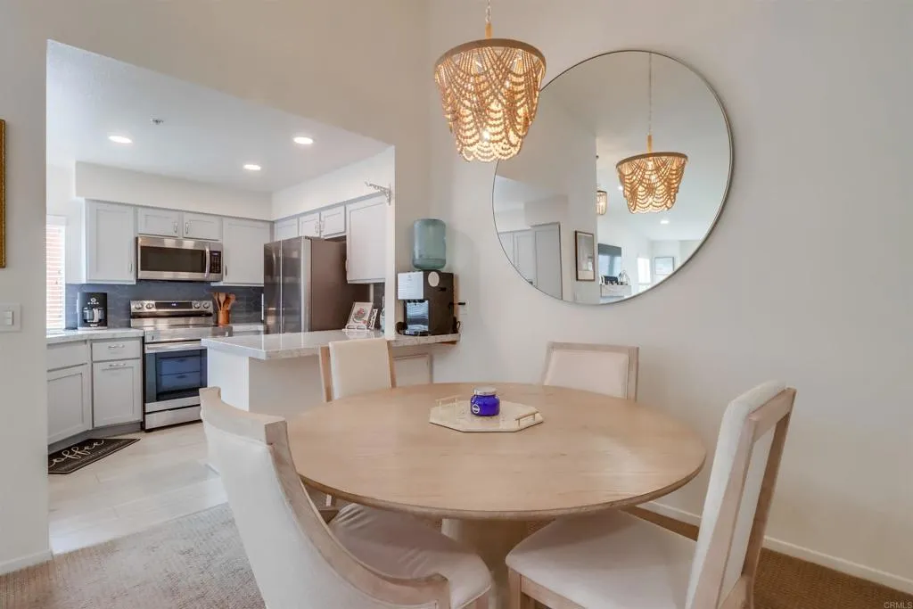 https://cdn.realtyfeed.com/cdn/127/306529611/09b27d7a2ecca6ccd227c2a6d356d0a3.webp