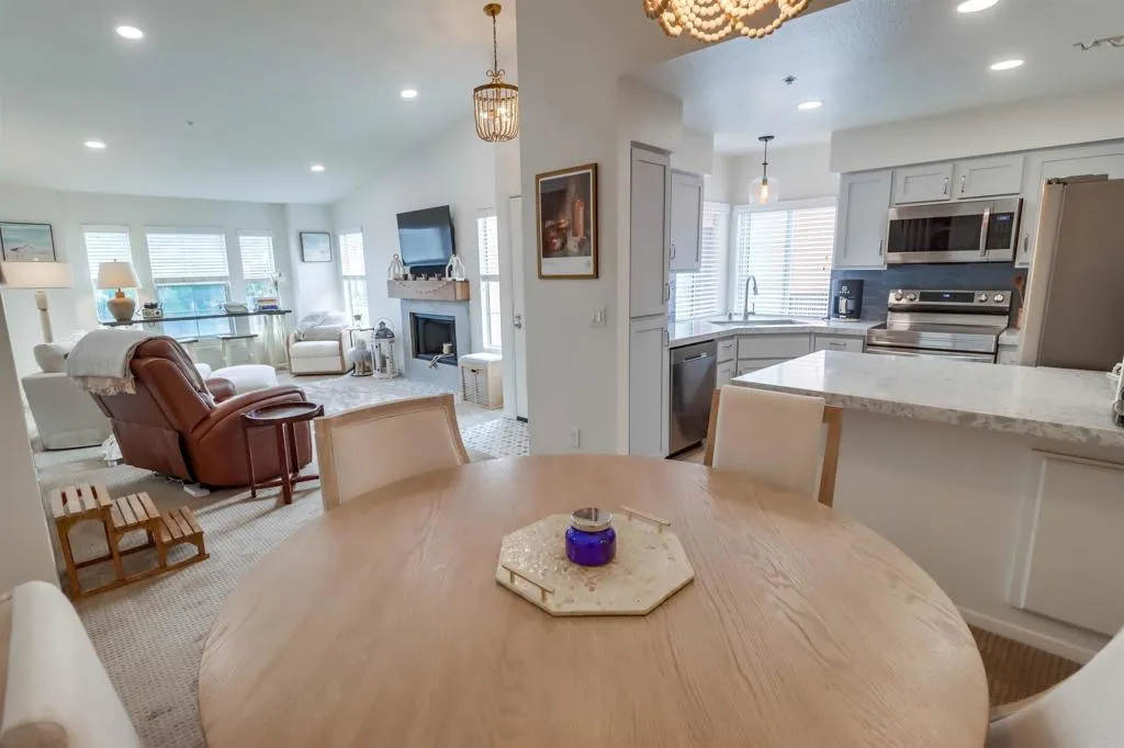 https://cdn.realtyfeed.com/cdn/127/306529611/82245f66ae38c3d21fc2ecc7149a9854.webp
