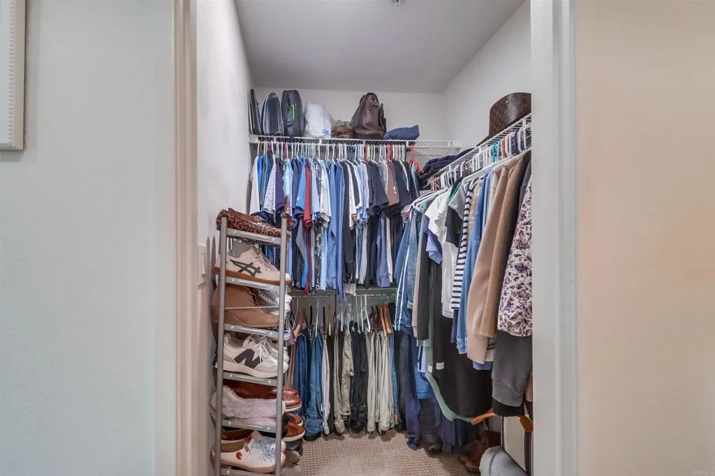https://cdn.realtyfeed.com/cdn/127/306529611/cd58a48565ed5e59b923be092606d0cd.webp