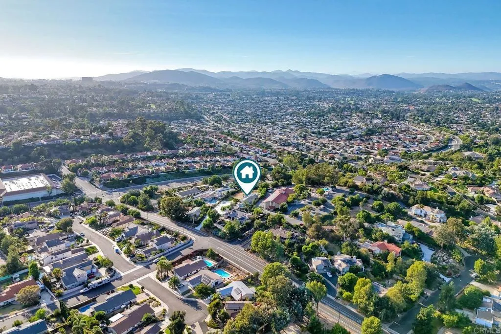 https://cdn.realtyfeed.com/cdn/127/306529623/85df469558193dfeb98d79ef2d1e628d.webp