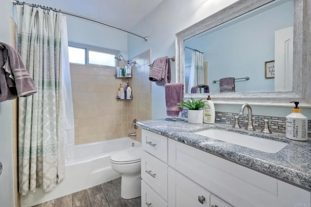 https://cdn.realtyfeed.com/cdn/127/306529623/8d514552ffd9c9ee63a65ba1e58d57c3.webp