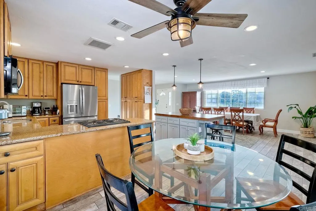 https://cdn.realtyfeed.com/cdn/127/306529623/ad55a7ae83cb9ad8819302f64346a100.webp