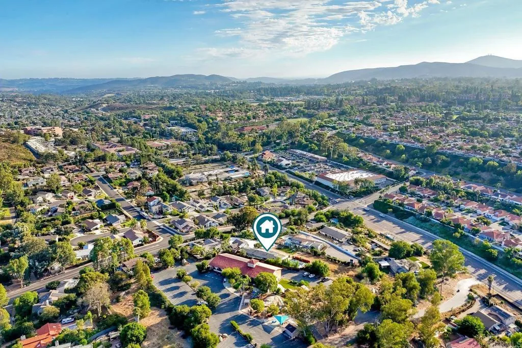https://cdn.realtyfeed.com/cdn/127/306529623/e831a61f0e4aeccba52bc71659f777be.webp