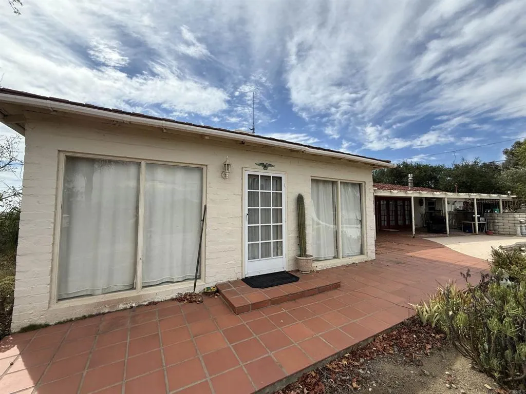 https://cdn.realtyfeed.com/cdn/127/306529673/06cef14b045e3b64798ede7c6d9bb9d7.webp