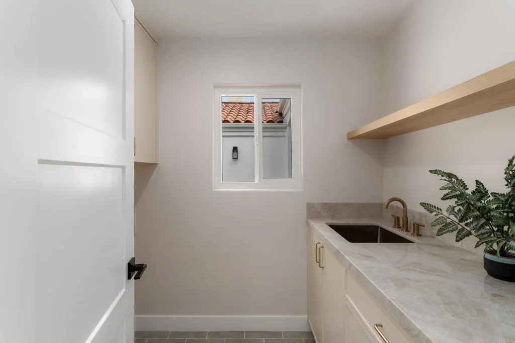 https://cdn.realtyfeed.com/cdn/127/306529742/993818890e6f875d1030981f0b9f1a22.webp
