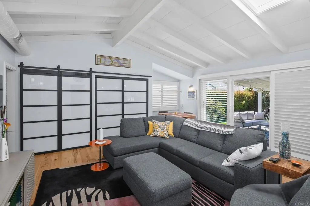 https://cdn.realtyfeed.com/cdn/127/306529745/b6124c134cab7c9d7b8cb57eaf40cee9.webp