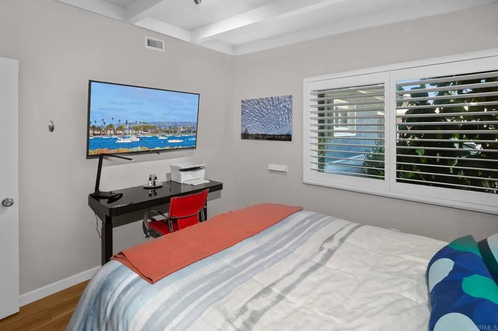 https://cdn.realtyfeed.com/cdn/127/306529745/f0a69b2c09d054429840ba086a685757.webp