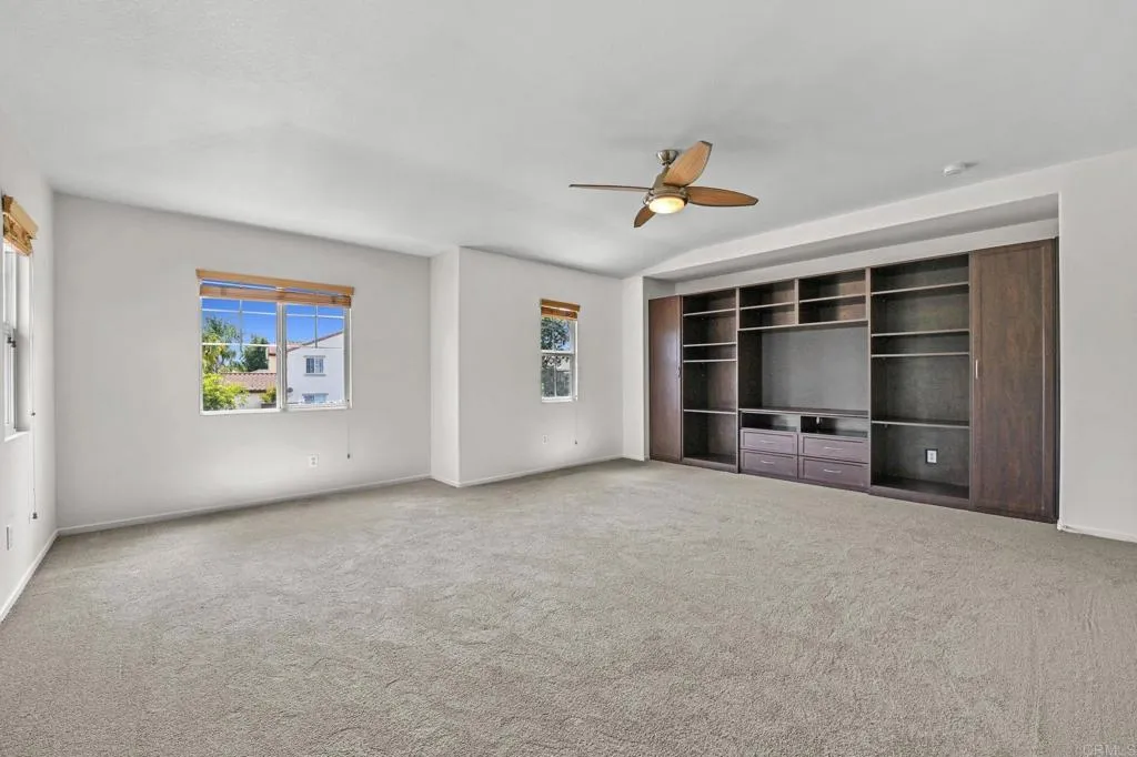 https://cdn.realtyfeed.com/cdn/127/306529798/2c8de583b333fe31bc260205b172b66b.webp