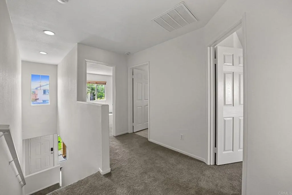 https://cdn.realtyfeed.com/cdn/127/306529798/8a0ec3772e2dc4e0abe63ce7ec9a0911.webp