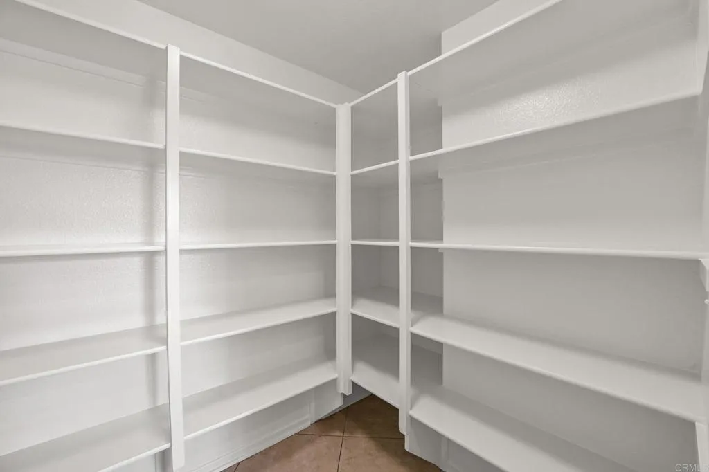 https://cdn.realtyfeed.com/cdn/127/306529798/9da0180221432ec9f765e79fdfdcb7dd.webp