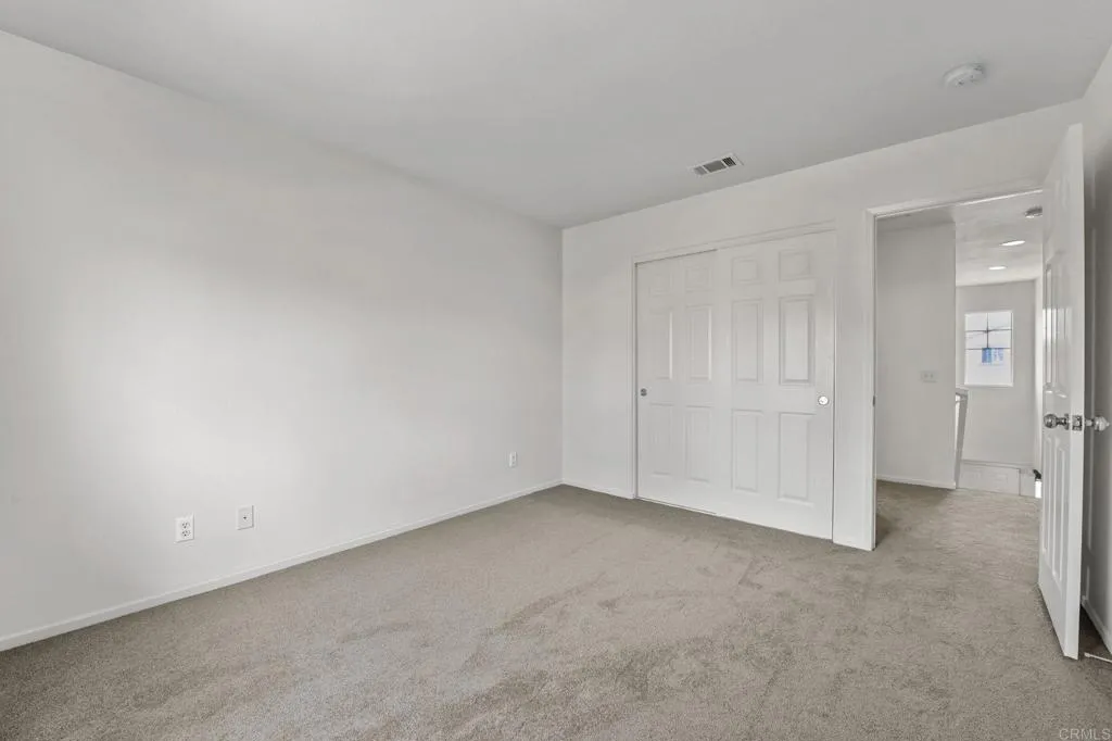 https://cdn.realtyfeed.com/cdn/127/306529798/f03f5ae4ab675547478c977fe457c8cc.webp