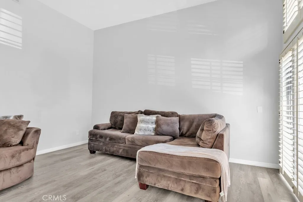 https://cdn.realtyfeed.com/cdn/127/306529817/5685b803c6fe97005f969abce1f49acb.webp