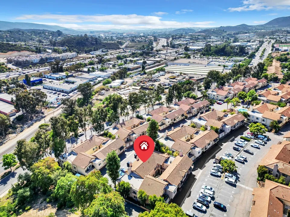 https://cdn.realtyfeed.com/cdn/127/306529817/d263fefaa873145c272d15600da81a10.webp