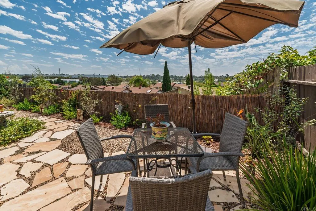 https://cdn.realtyfeed.com/cdn/127/306529878/d5239fb9b89581bcddc0e2bfa15f4407.webp