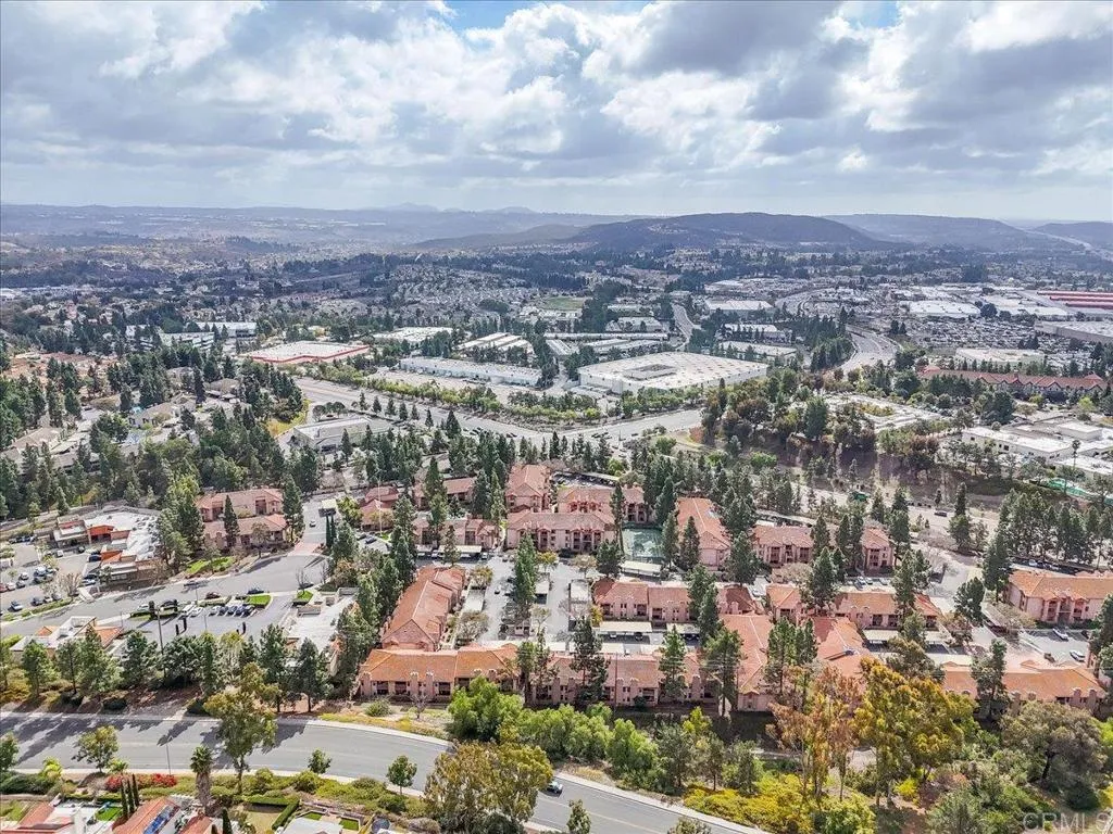 https://cdn.realtyfeed.com/cdn/127/306529941/659ad0d9abd76b177a3a1bc5204d6544.webp