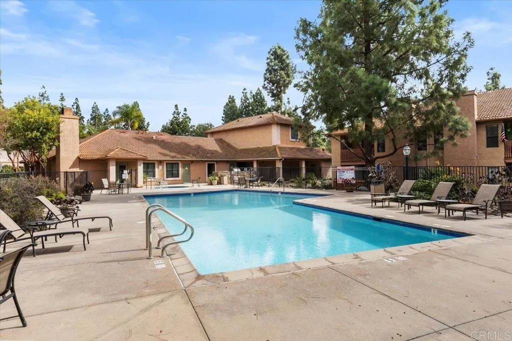 https://cdn.realtyfeed.com/cdn/127/306529941/d008ea853d328047eeeb0f3b584f0120.webp