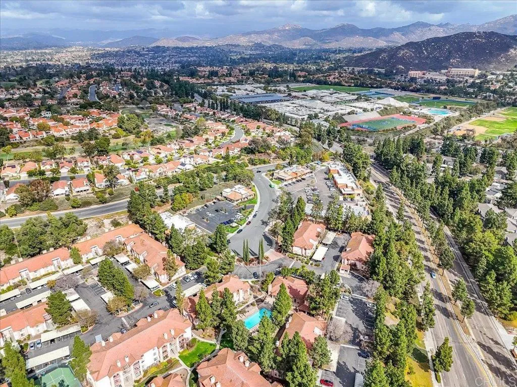 https://cdn.realtyfeed.com/cdn/127/306529941/da526349717ce4be76a03e9ade26489c.webp