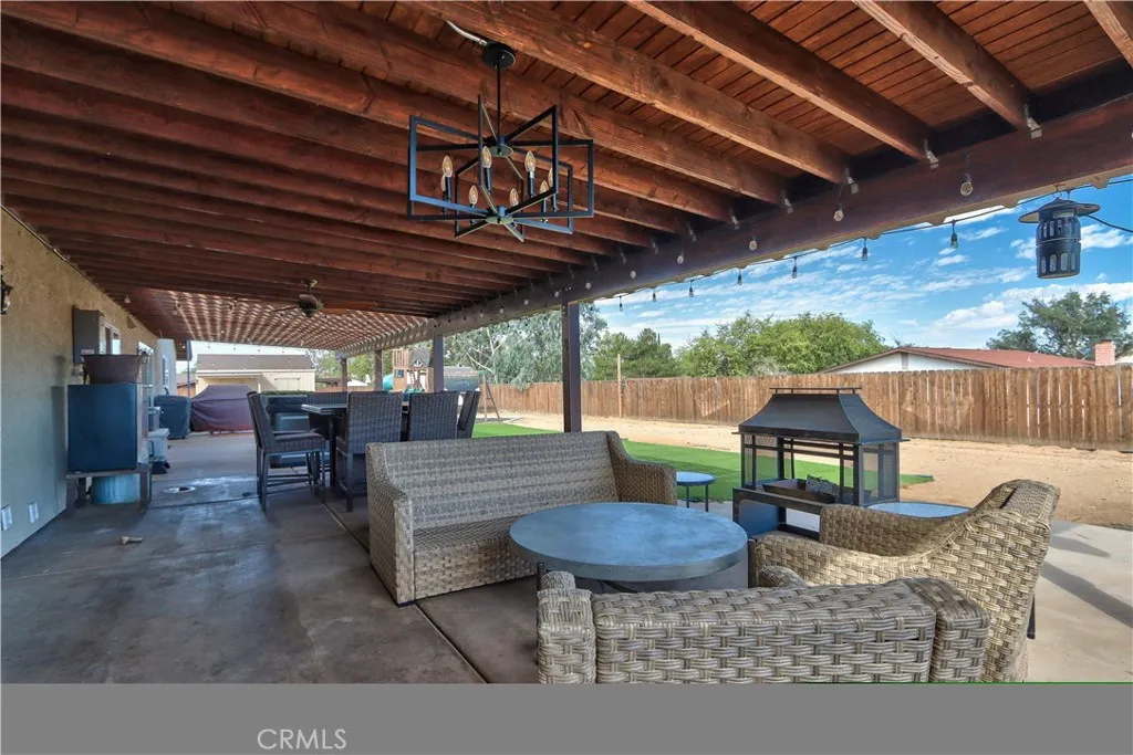 https://cdn.realtyfeed.com/cdn/127/306529946/f51f4de3a5b776036d3c6b52693a3c43.webp