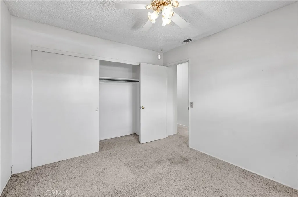 https://cdn.realtyfeed.com/cdn/127/306529950/1a9155ce2838c7006dfd87d7f8c49471.webp