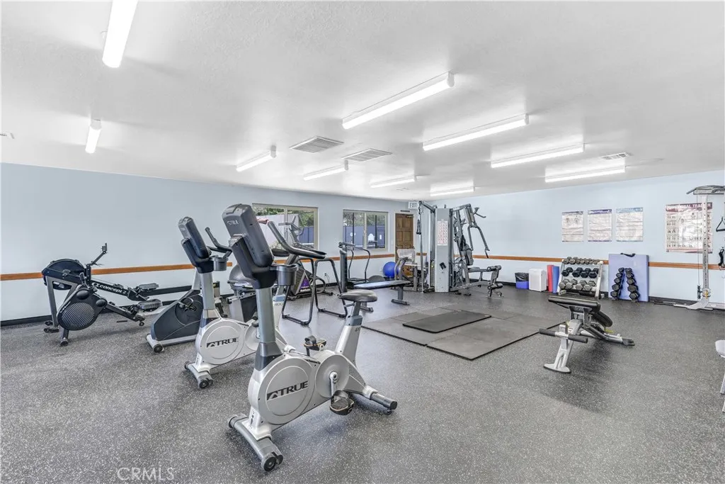 https://cdn.realtyfeed.com/cdn/127/306529950/4a023851f1357b6866bfbe9b764f2410.webp