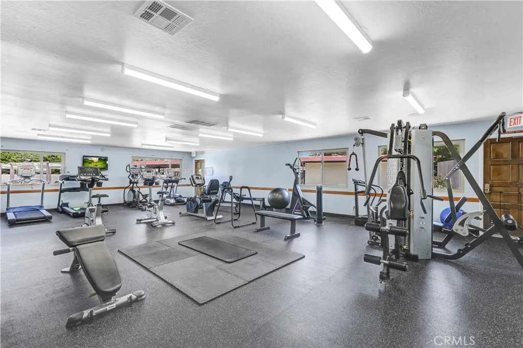 https://cdn.realtyfeed.com/cdn/127/306529950/c1a9e0da34a0d824e317eddbf7b45359.webp