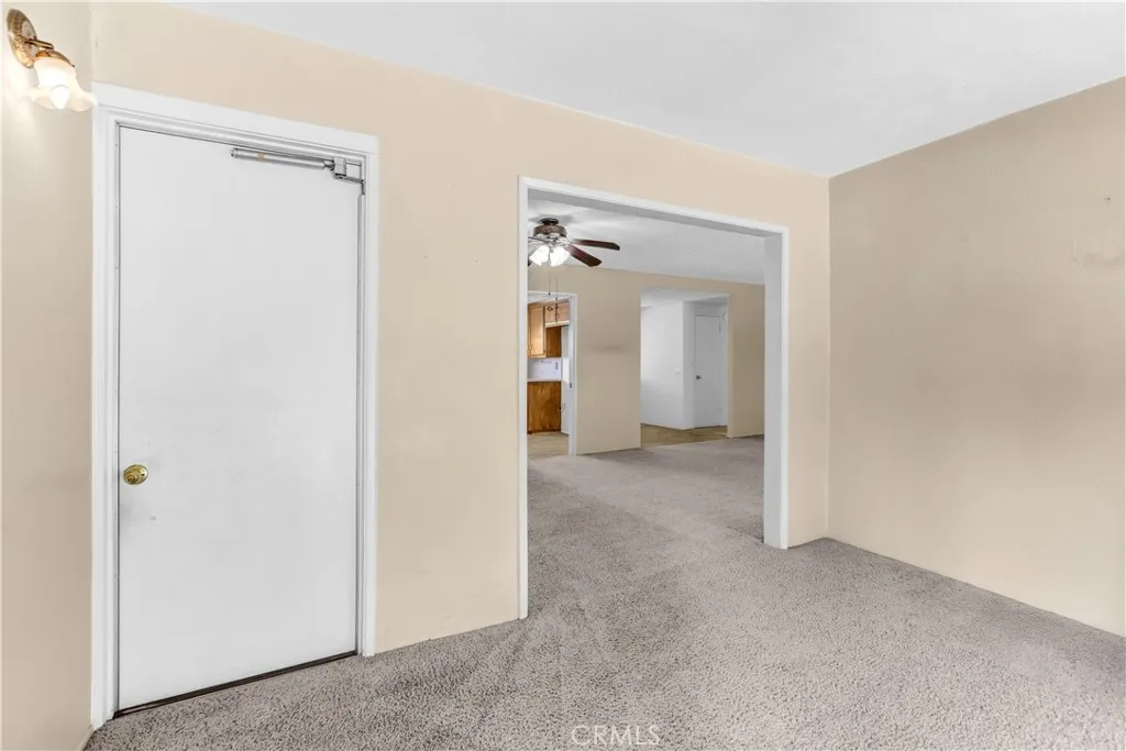 https://cdn.realtyfeed.com/cdn/127/306529950/e163c4433598b0efff197dfd6d2ed8f4.webp